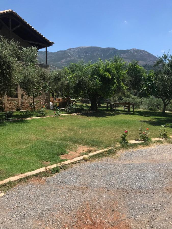 To Palio Guest house Agios Nikolaos (Mani)
